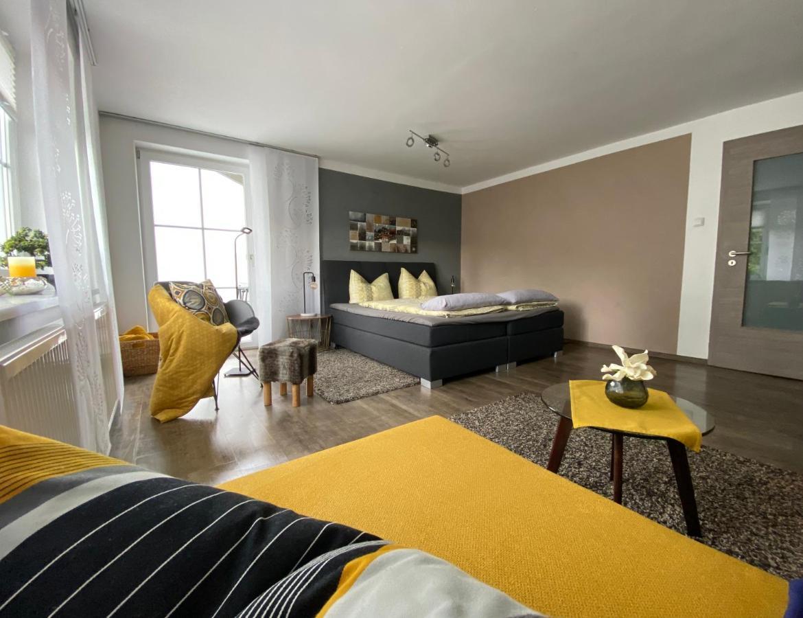 Ferienwohnung An Der Romantischen Salzachschleife Naehe Salzburg Laufen Exterior foto